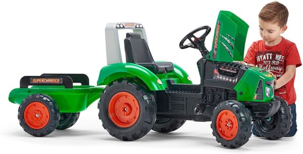 Traktor s prikolicom Falk Supercharger