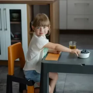 TEGA BABY SET DJEČJEG NAMJEŠTAJA ( STOL I 2 STOLICE ) TEGGI MULTIFUN - GRAPHITE/MUSTARD - Slika 2